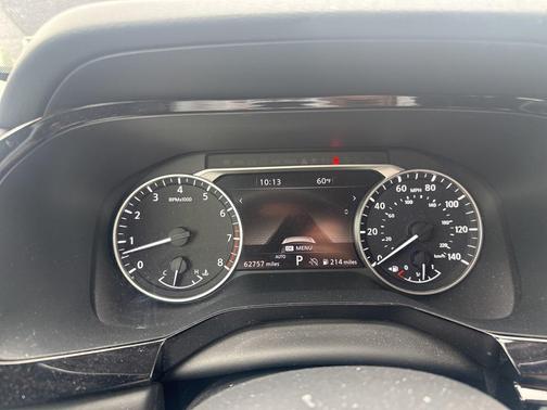 2022 Nissan Pathfinder SL 4WD