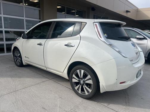 2015 Nissan Leaf SV