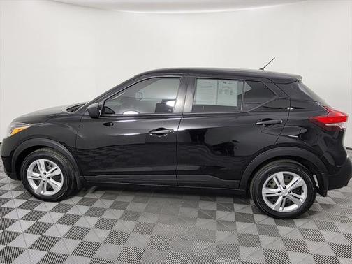 2020 Nissan Kicks S