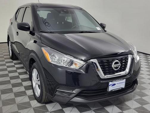 2020 Nissan Kicks S