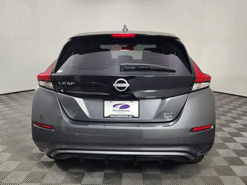 2024 Nissan Leaf SV PLUS