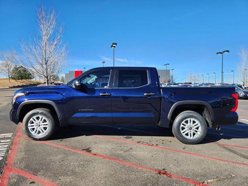 2022 Toyota Tundra SR5