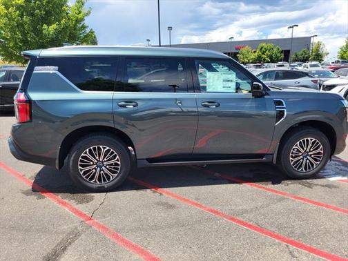 2025 Nissan Armada SL 4WD