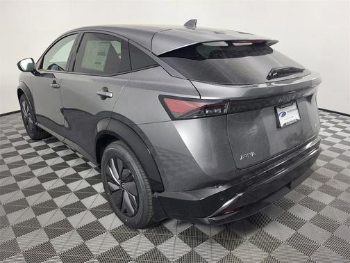 2025 Nissan ARIYA ENGAGE