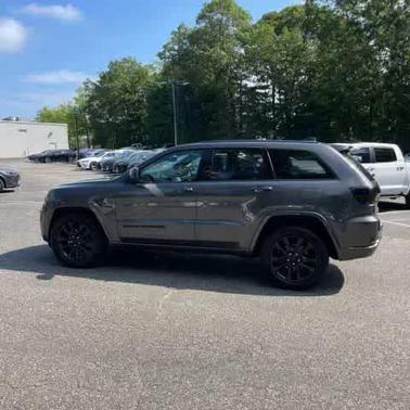 2017 Jeep Grand Cherokee Altitude