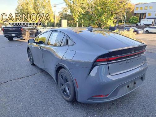 2023 Toyota Prius LE