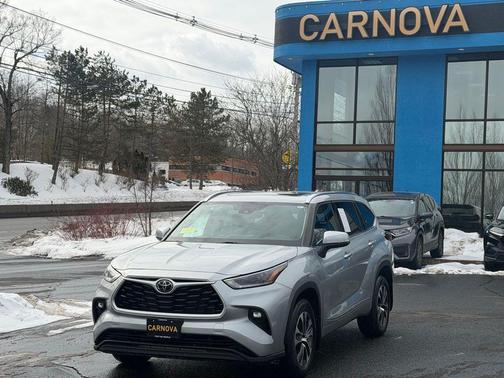 2021 Toyota Highlander XLE