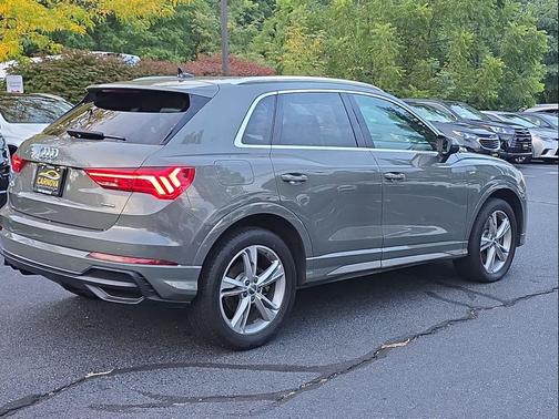 2020 Audi Q3 45 S line Premium