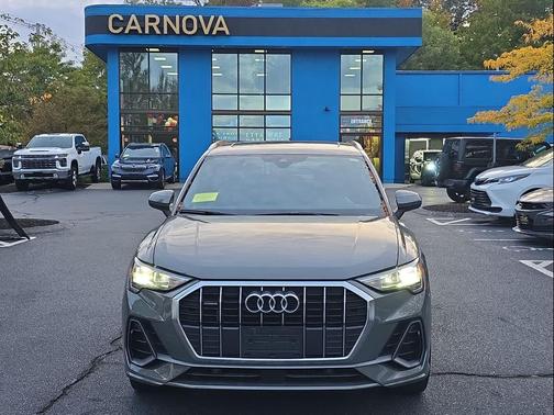 2020 Audi Q3 45 S line Premium