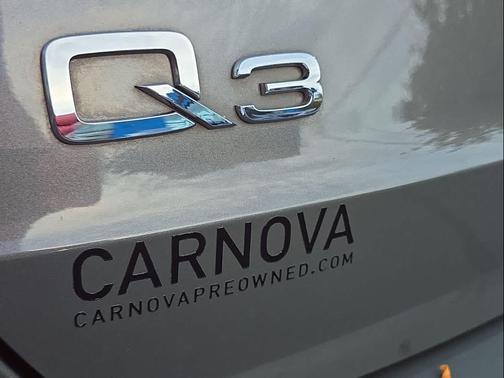 2020 Audi Q3 45 S line Premium
