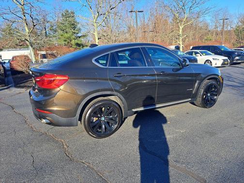2016 BMW X6 xDrive35i