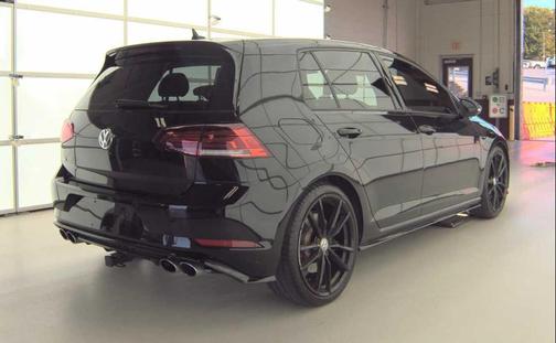 2019 Volkswagen Golf R 2.0T DSG