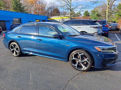 2020 Volkswagen Passat 2.0T R-Line