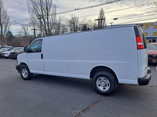 2021 Chevrolet Express 2500 RWD 2500 Extended Wheelbase WT
