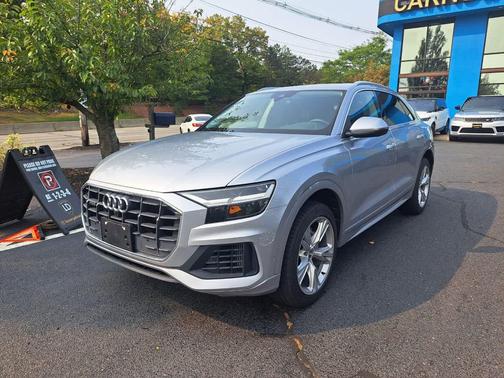2019 Audi Q8 3.0T Premium Plus