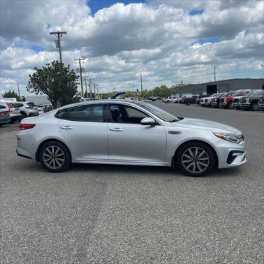 2019 Kia Optima EX