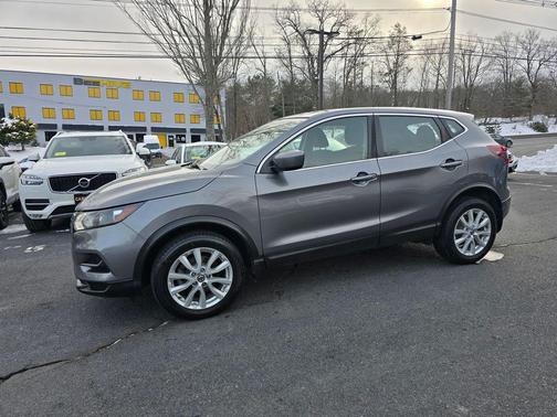 2020 Nissan Rogue Sport S