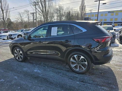 2023 Ford Escape Platinum