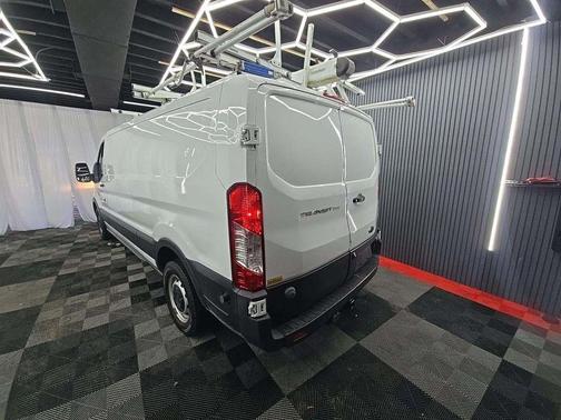 2020 Ford Transit-250 Base