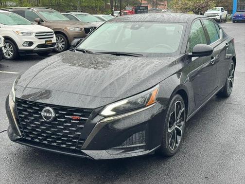 2023 Nissan Altima SR FWD