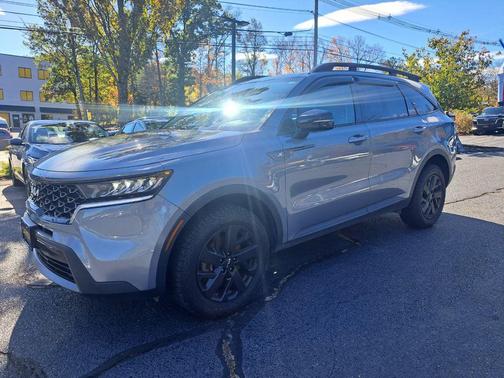 2023 Kia Sorento S