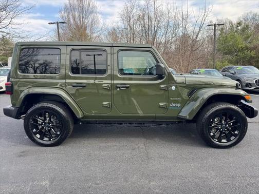 2024 Jeep Wrangler 4xe Sahara