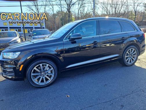 2019 Audi Q7 55 Premium Plus