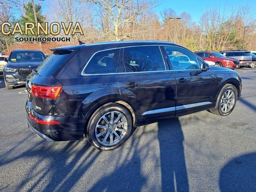 2019 Audi Q7 55 Premium Plus