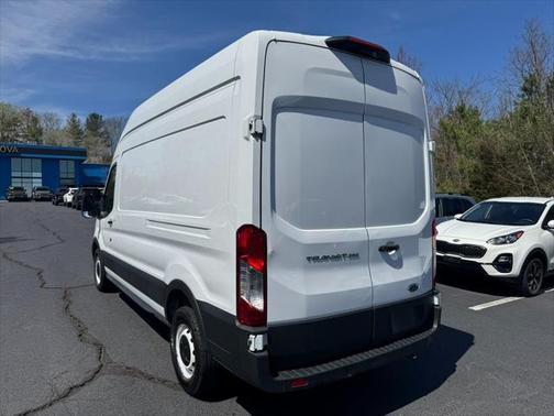 2021 Ford Transit-250 Base