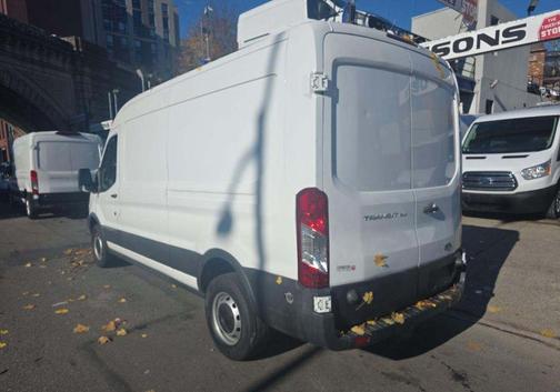 2017 Ford Transit-250 Base