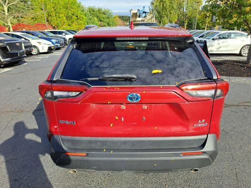 2021 Toyota RAV4 Hybrid LE