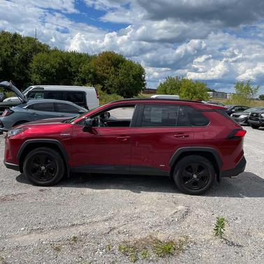 2021 Toyota RAV4 Hybrid LE