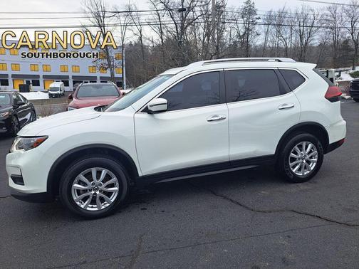 2020 Nissan Rogue SV