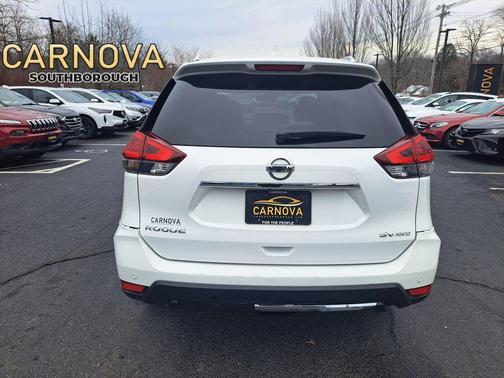 2020 Nissan Rogue SV