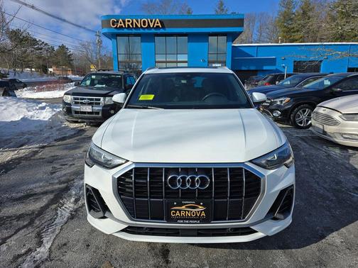 2020 Audi Q3 45 S line Premium