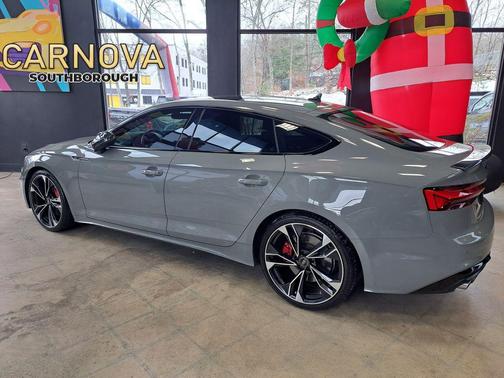 2022 Audi S5 3.0T Prestige