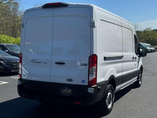 2019 Ford Transit-250 Base