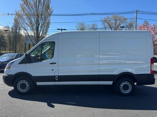 2019 Ford Transit-250 Base
