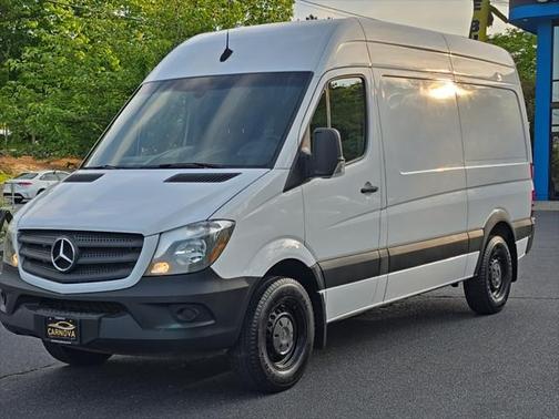 2017 Mercedes-Benz Sprinter 2500 Standard Roof