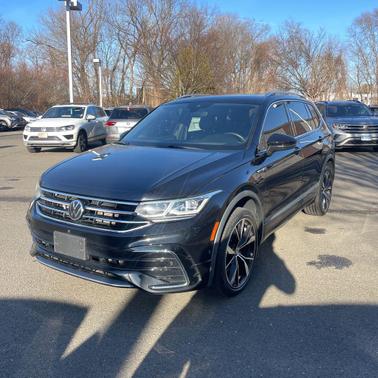 2022 Volkswagen Tiguan 2.0T SEL R-Line 4MOTION