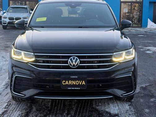 2022 Volkswagen Tiguan 2.0T SEL R-Line 4MOTION