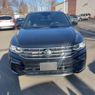 2022 Volkswagen Tiguan 2.0T SEL R-Line 4MOTION