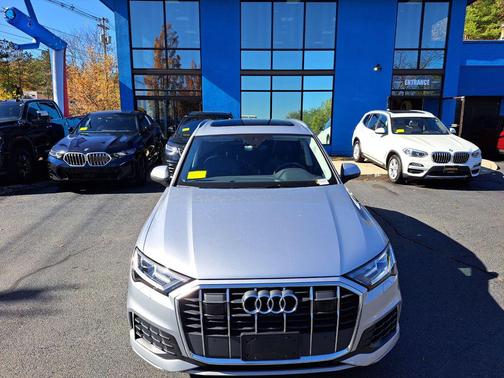2022 Audi Q7 55 Premium Plus