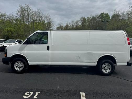 2022 Chevrolet Express 2500 RWD 2500 Extended Wheelbase WT