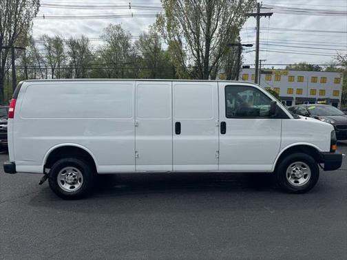 2022 Chevrolet Express 2500 RWD 2500 Extended Wheelbase WT