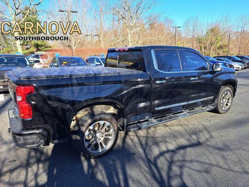 2022 Chevrolet Silverado 1500 High Country