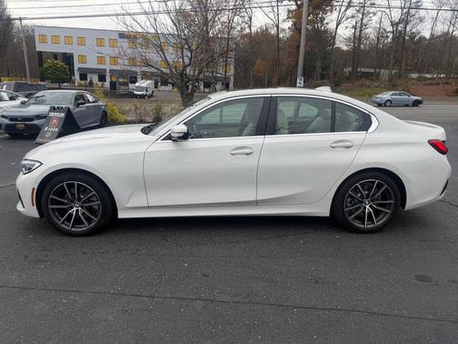 2020 BMW 330 i xDrive