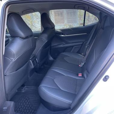 2023 Toyota Camry Hybrid XLE
