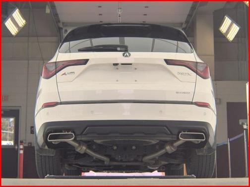 2022 Acura MDX A-Spec Package