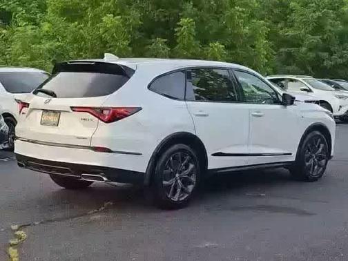 2022 Acura MDX A-Spec Package